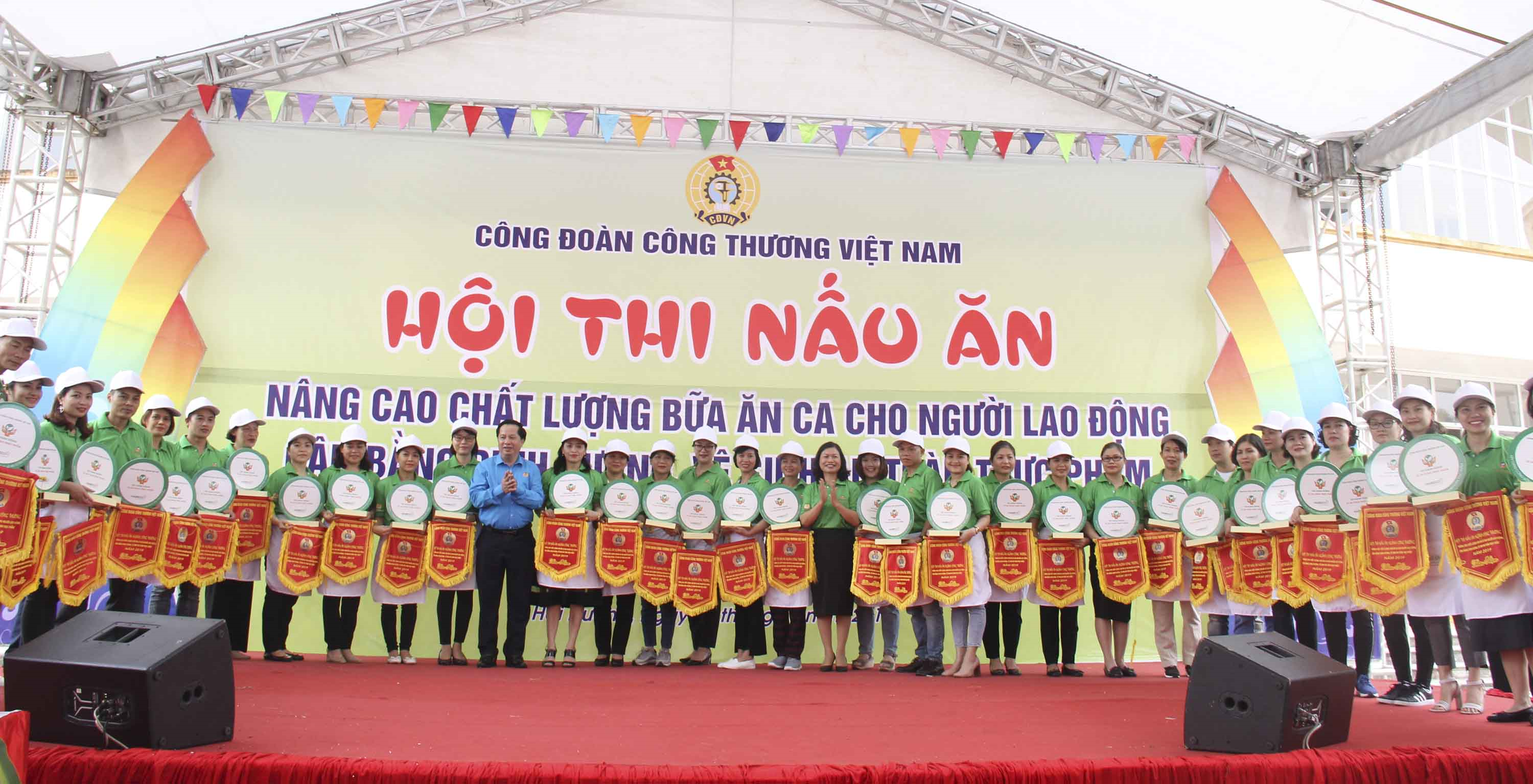 Công đoàn Cục Phòng vệ thương mại tham gia cuộc thi nấu ăn “Nâng cao chất lượng bữa ăn ca cho người lao động, cân bằng dinh dưỡng, vệ sinh an toàn thực phẩm”