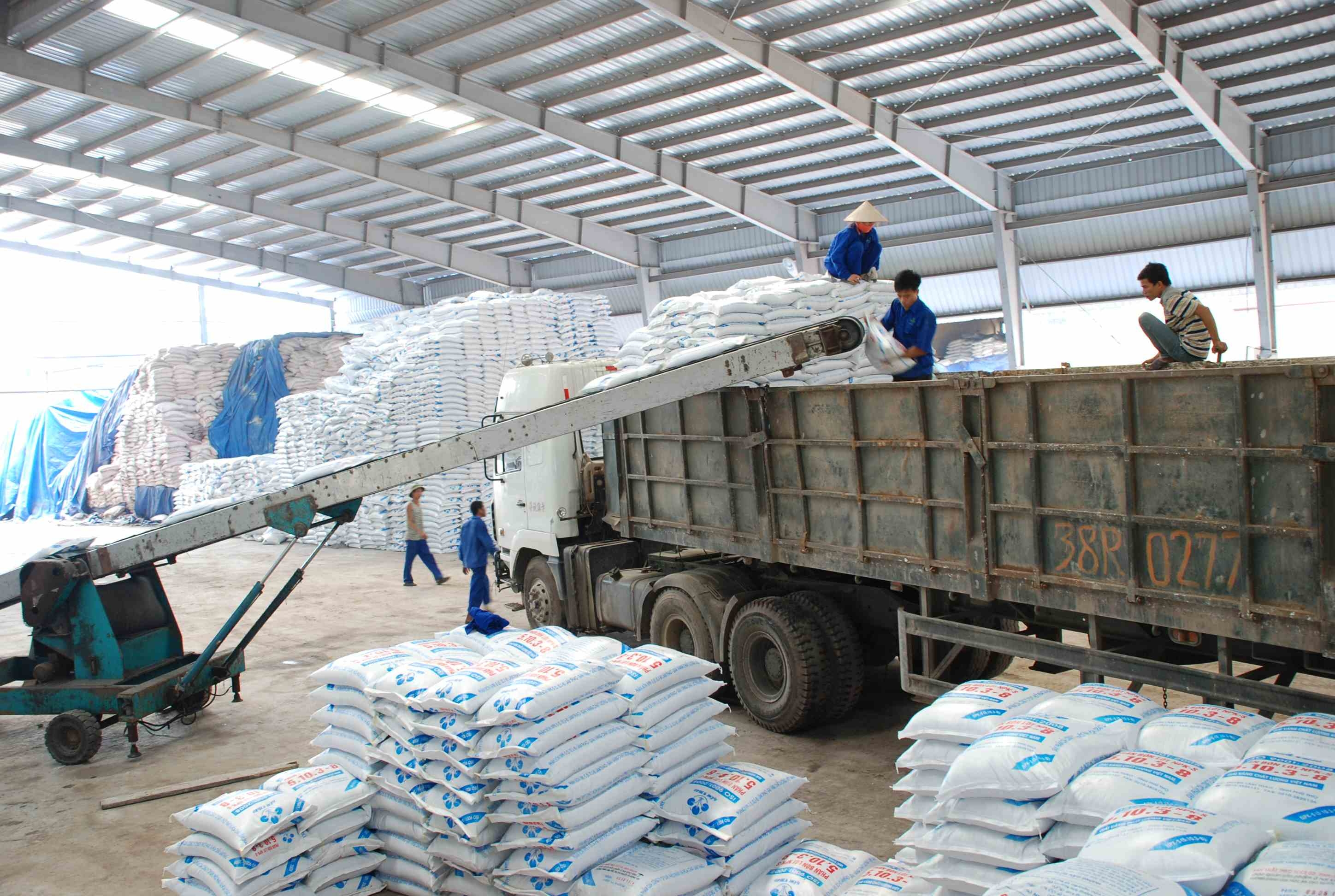 Bộ Công Thương ban hành Quyết định áp dụng biện pháp tự vệ tạm thời đối với sản phẩm phân bón DAP và MAP nhập khẩu vào Việt Nam