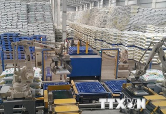 Qui trình và các bên liên quan trong các vụ việc áp dụng biện pháp tự vệ trong nhập khẩu hàng hóa của Việt Nam