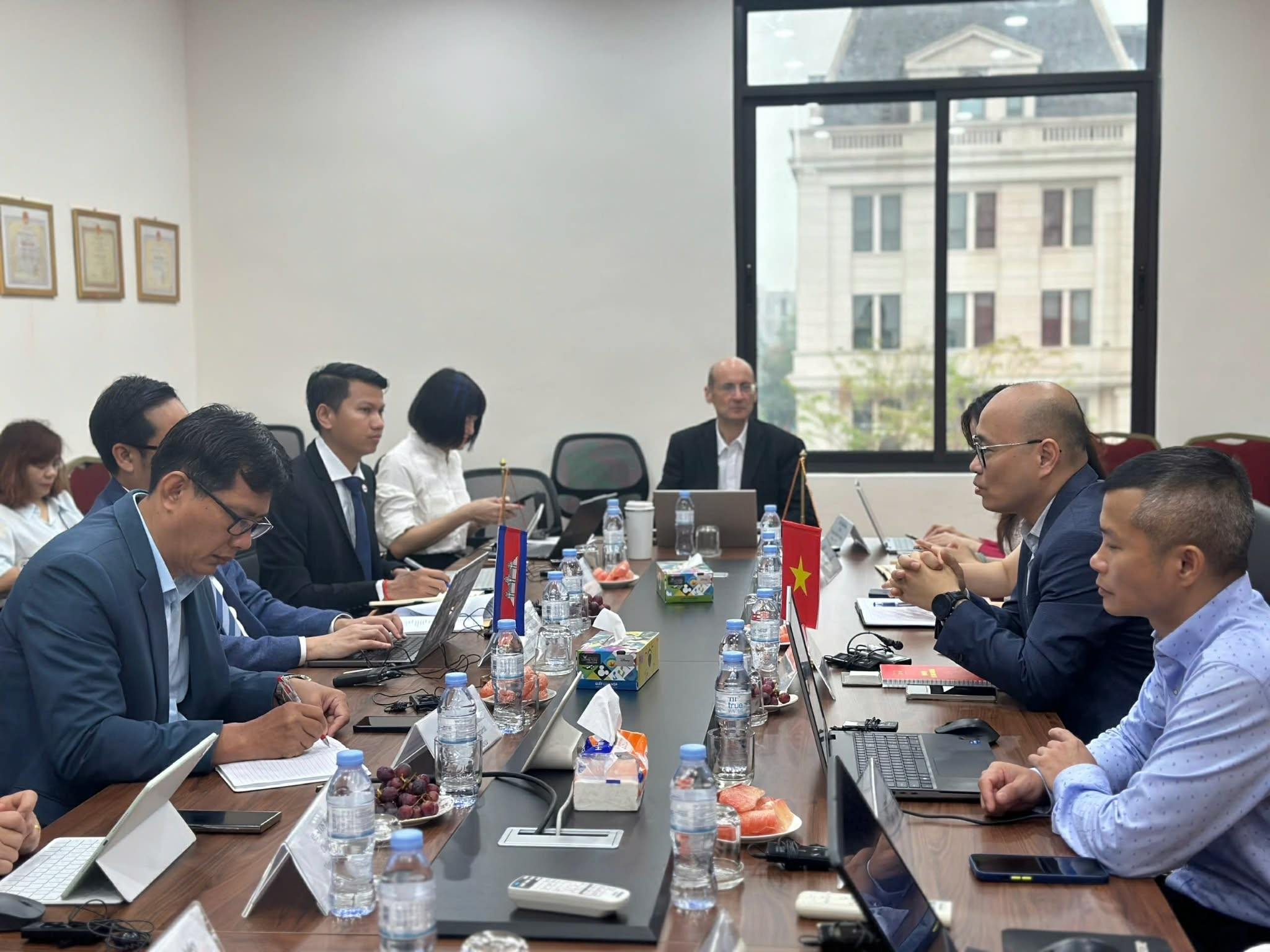 Cục Phòng vệ thương mại làm việc với Ủy ban Quốc gia về Phòng vệ thương mại Campuchia nhằm trao đổi, học tập kinh nghiệm trong hoạt động điều tra về phòng vệ thương mại