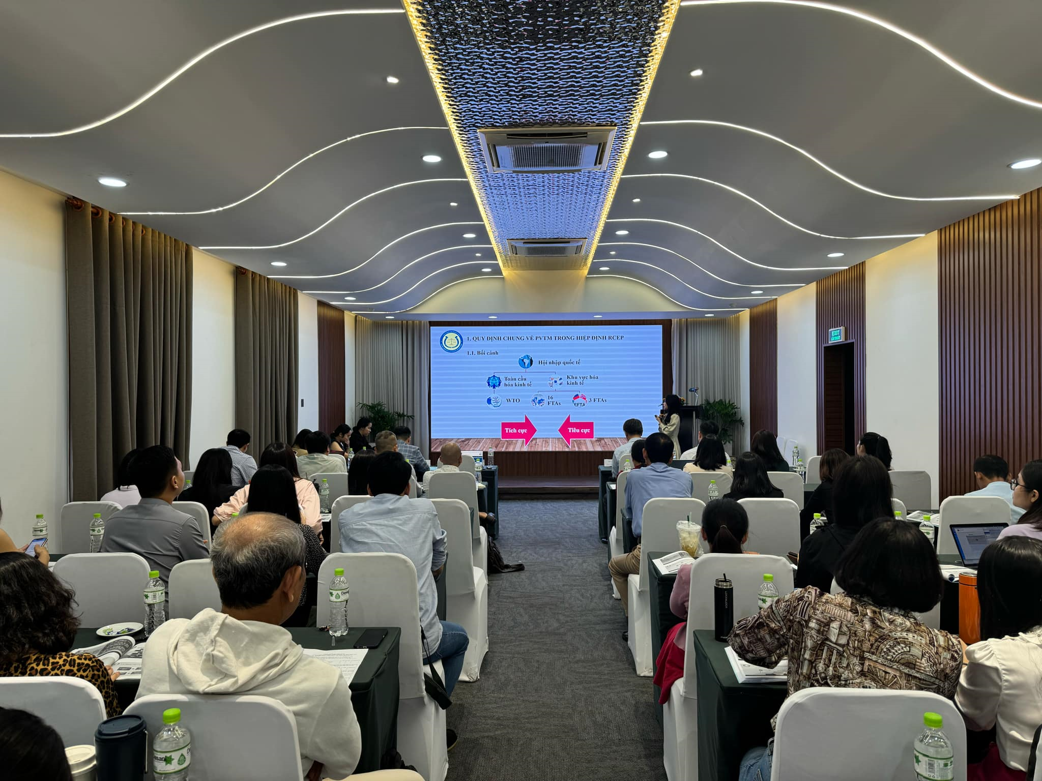 Hội thảo về kinh nghiệm và thực tiễn phòng vệ thương mại trong bối cảnh thực thi Hiệp định RCEP tại TP. Hồ Chí Minh